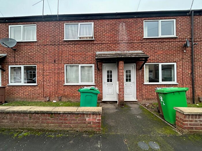 2 Bedroom Terraced House To Rent In Claude Street, Nottingham, NG7