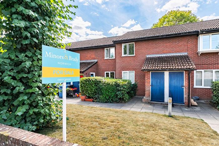 2 Bedroom Maisonette For Sale In Christchurch Road, Norwich, NR2