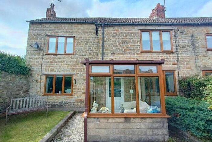 3 Bedroom Cottage To Rent In High Street, Alfreton, DE55