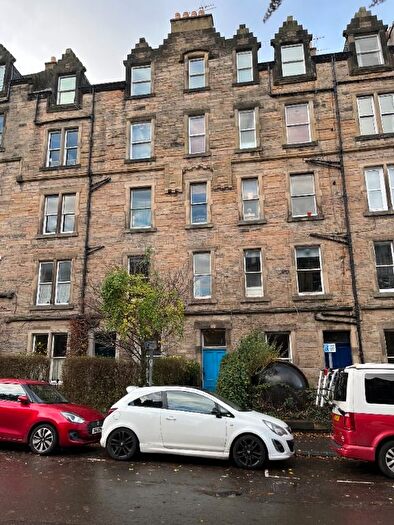 2 Bedroom Flat To Rent In Marchmont Crescent, Marchmont, Edinburgh, EH9
