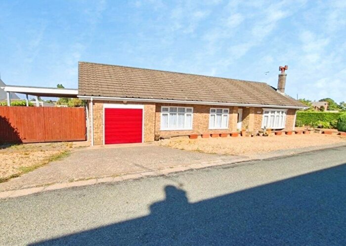 3 Bedroom Bungalow For Sale In Roman Bank, Holbeach Clough, Holbeach, PE12
