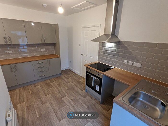 2 Bedroom Flat To Rent In Southwell Lane, Kirkby-In-Ashfield, Nottingham, NG17