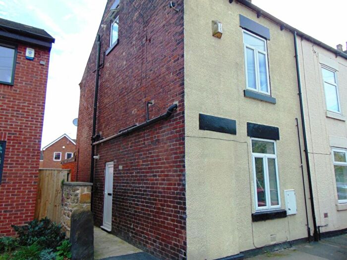 2 Bedroom Apartment To Rent In Station Road, Wombwell, S73