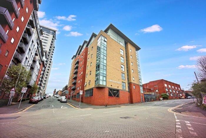 1 Bedroom Apartment For Sale In Apartment Lincoln Gate, Red Bank, Manchester, Lancashire, M4