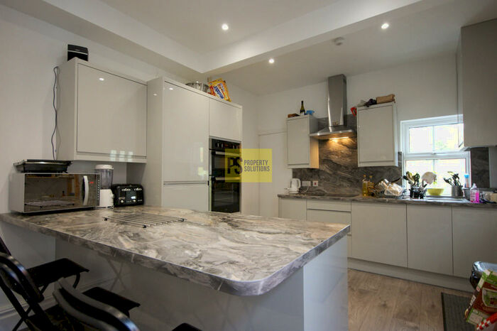 5 Bedroom Semi-Detached House To Rent In Oak Tree Lane, Selly Oak - Student Property, B29