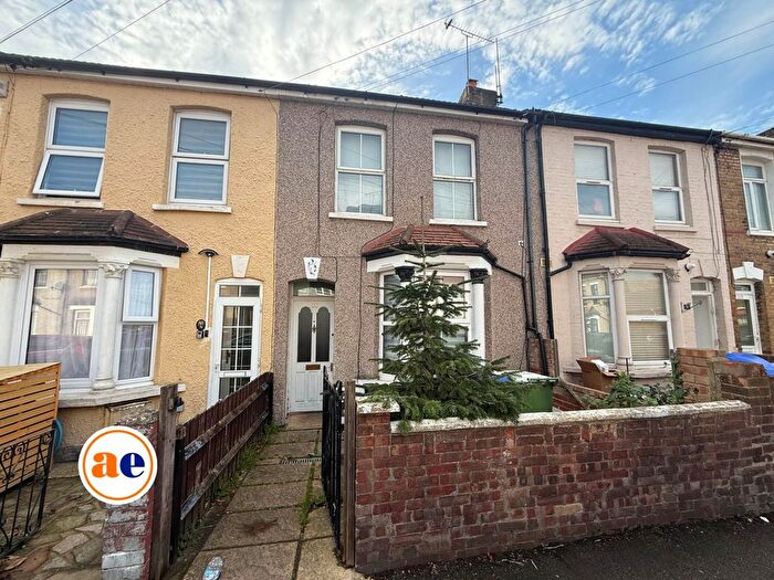 3 Bedroom Property For Sale In Caldy Road, Belvedere, DA17