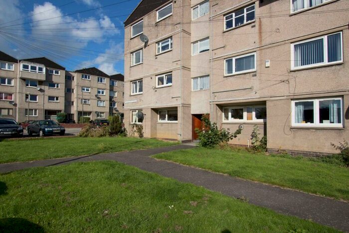 2 Bedroom Flat To Rent In Saughton Mains Terrace, Saughton, Edinburgh, EH11