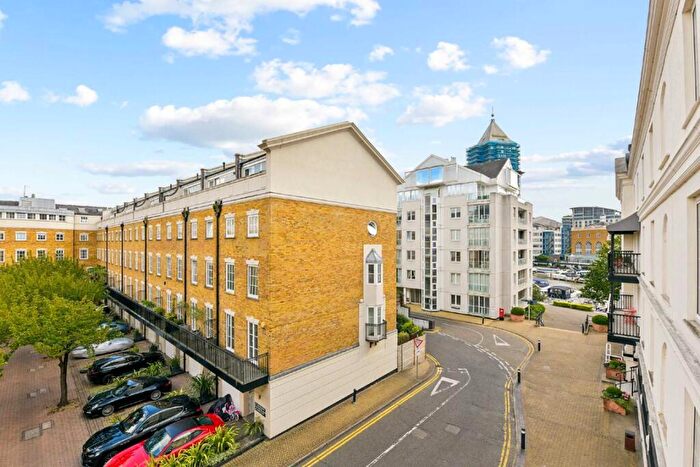 2 Bedroom Flat For Sale In Carlyle Court, Chelsea Harbour, SW10