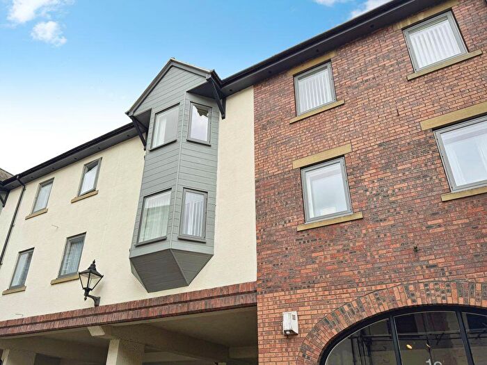 2 Bedroom Flat For Sale In Pudding Mews, Hexham, NE46