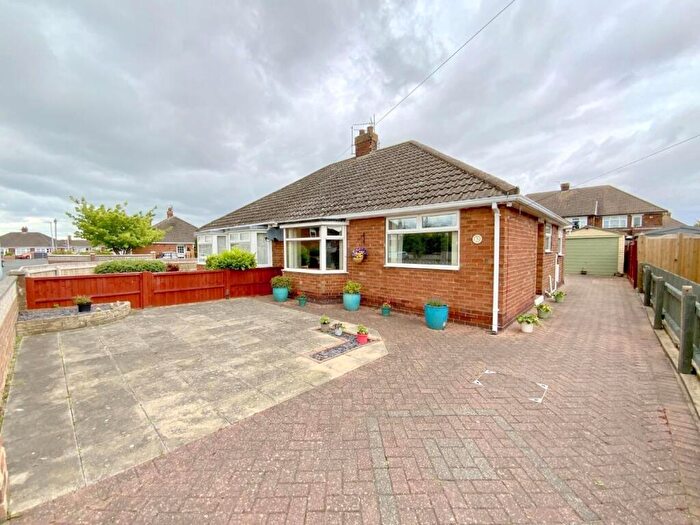 2 Bedroom Bungalow For Sale In Halton Place, Cleethorpes, DN35