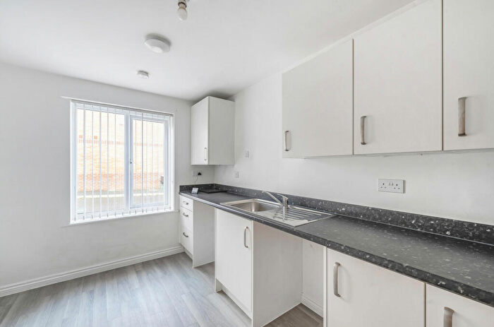 3 Bedroom Terraced House For Sale In Jenner Road, Tiverton, Devon, EX16