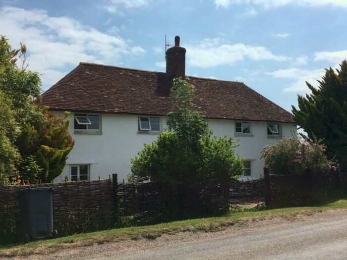 3 Bedroom Detached House To Rent In Salisbury Road, Broughton, SO20