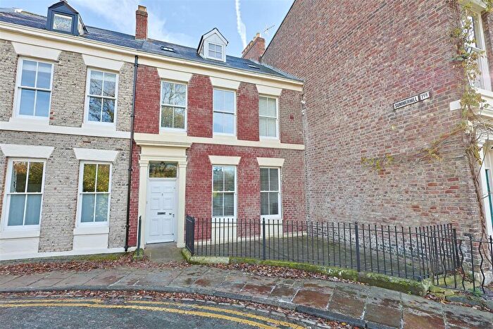 6 Bedroom Terraced House To Rent In Summerhill Terrace, Summerhill Square, Newcastle Upon Tyne, NE4