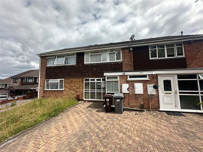 3 Bedroom Terraced House To Rent In Lewthorn Rise, Blakenhall, Wolverhampton, West Midlands, WV4