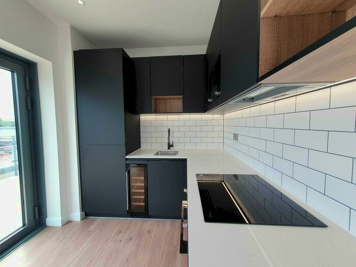 1 Bedroom Flat To Rent In Colindale &# Bed Flat, NW9