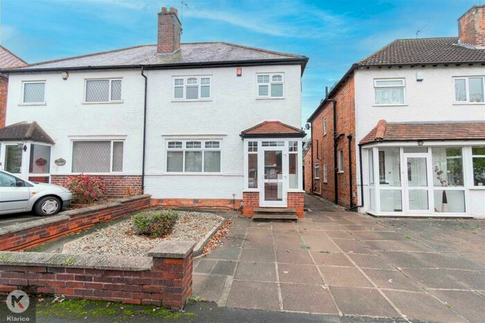 3 Bedroom Semi-Detached House To Rent In Hazelmere Road, Hall Green, B28