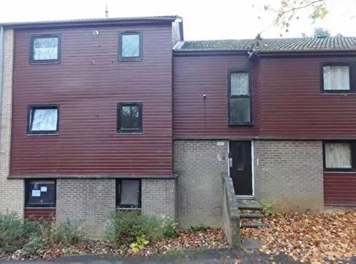 2 Bedroom Flat To Rent In Brackenfield Square, Southfields, Northampton, NN3