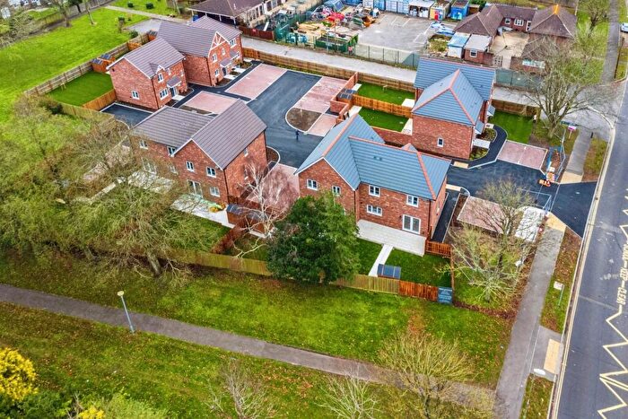 3 Bedroom Semi-Detached House For Sale In Weston Close, Gosport, PO13