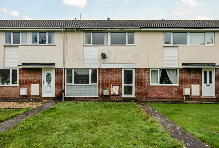 3 Bedroom Terraced House For Sale In Witcombe, Yate, Bristol, Gloucestershire, BS37
