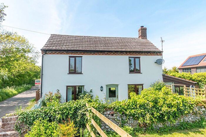 3 Bedroom Detached House For Sale In Wood Norton Road, Stibbard, NR21