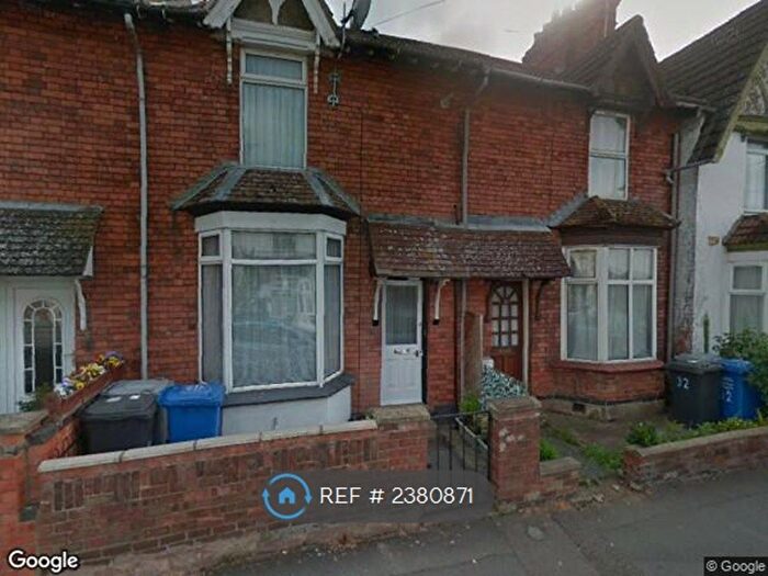 2 Bedroom Terraced House To Rent In Field Street, Kettering, NN16