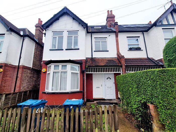 1 Bedroom Flat To Rent In Nibthwaite Road, Harrow-On-The-Hill, Harrow, HA1