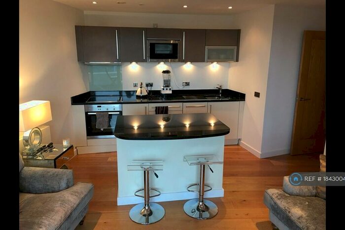 1 Bedroom Flat To Rent In Wharf Approach, Leeds, LS1