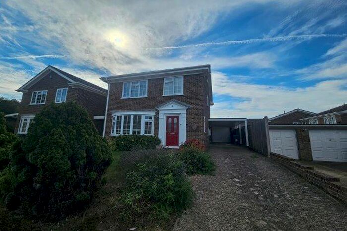 4 Bedroom Detached House To Rent In Bray Gardens, Maidstone, ME15