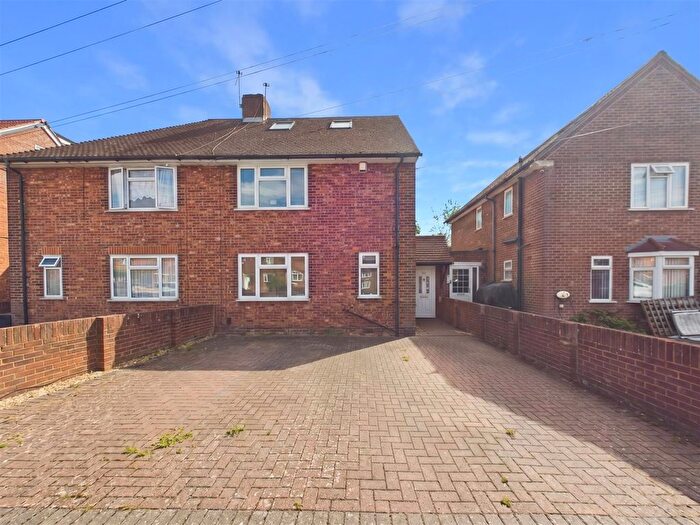 4 Bedroom Semi Detached House For Sale In Long Drive, Ruislip, HA4