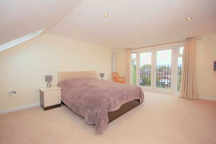 4 Bedroom Semi-Detached House To Rent In Birkdale Avenue, Pinner, HA5