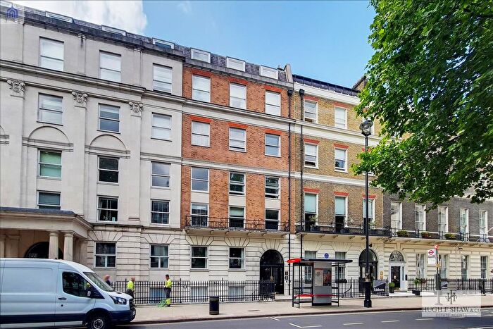 2 Bedroom Flat To Rent In Portland Place, London, W1B