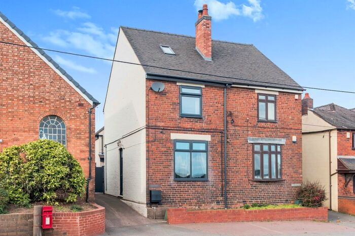 3 Bedroom Semi-Detached House For Sale In Walsall Road, Springhill, Lichfield, WS14