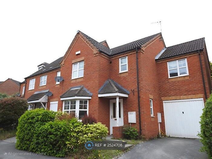 4 Bedroom End Of Terrace House To Rent In Edmonstone Crescent, Nottingham, NG5