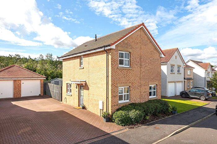3 Bedroom Detached House For Sale In Muirhead Crescent, Bo'ness, EH51