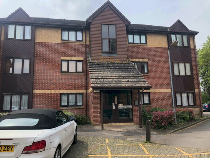 1 Bedroom Apartment To Rent In Rossignol Gardens, Carshalton, Surrey, SM5