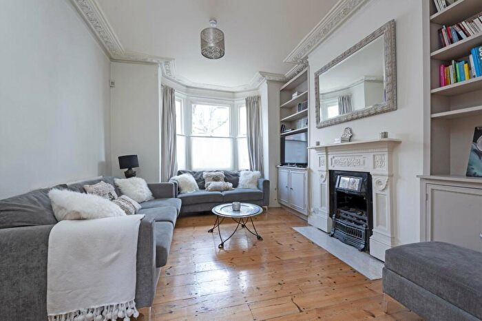 3 Bedroom Apartment To Rent In Glycena Road, SW11