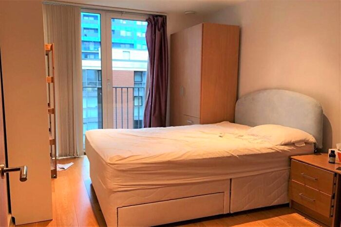 2 Bedroom Apartment To Rent In Aegean Apartments, Docklands, E16