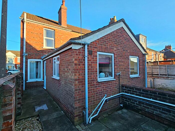 3 Bedroom End Of Terrace House For Sale In Burton Road, Lincoln, LN1