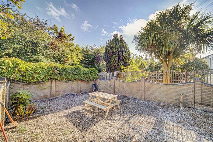 5 Bedroom Terraced House To Rent In Tunnel Avenue, Greenwich, SE10