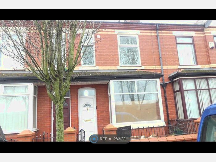 3 Bedroom Terraced House To Rent In Littleton Road, Salford M6