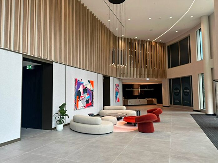 2 Bedroom Apartment To Rent In Silvercroft Street, Manchester, Greater Manchester, M15