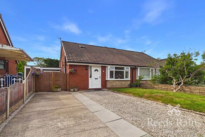 3 Bedroom Bungalow For Sale In Riverside Avenue, Farington Moss, Leyland, Lancashire, PR26