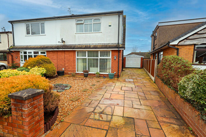 3 Bedroom Semi-Detached House For Sale In Delany Drive, Freckleton, Preston, PR4