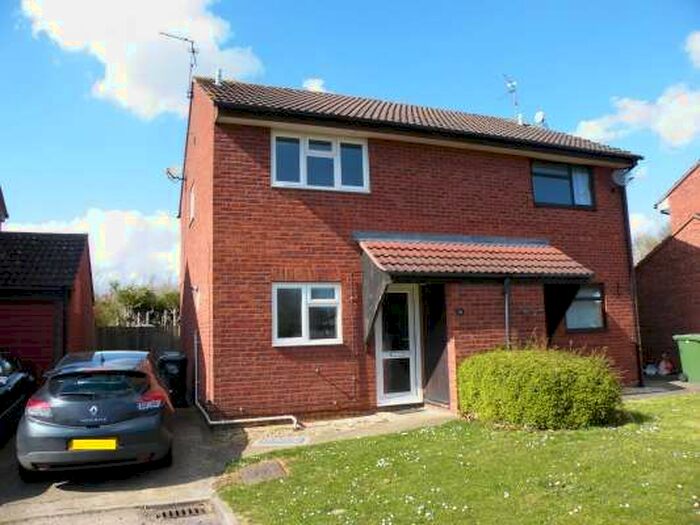 2 Bedroom Semi-Detached House To Rent In Hedgelands, Werrington, Peterborough, PE4