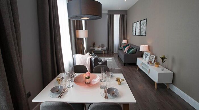 2 Bedroom Apartment For Sale In Luxury Liverpool Apartment, L2