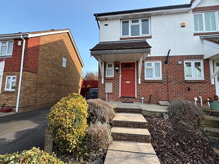 2 Bedroom Semi-Detached House To Rent In Richmond Drive, Gravesend, DA12