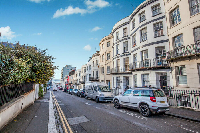 2 Bedroom Flat To Rent In Norfolk Square, Brighton, BN1
