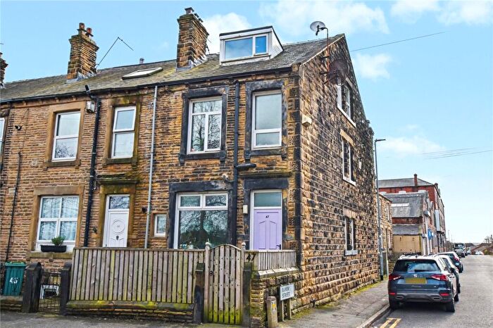 2 Bedroom Terraced House For Sale In Fountain Street, Morley, Leeds, West Yorkshire, LS27