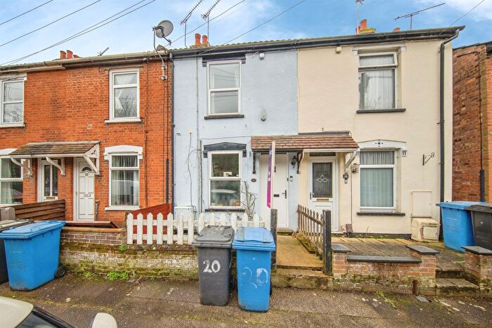 2 Bedroom Terraced House For Sale In Thompson Road, Ipswich, IP1