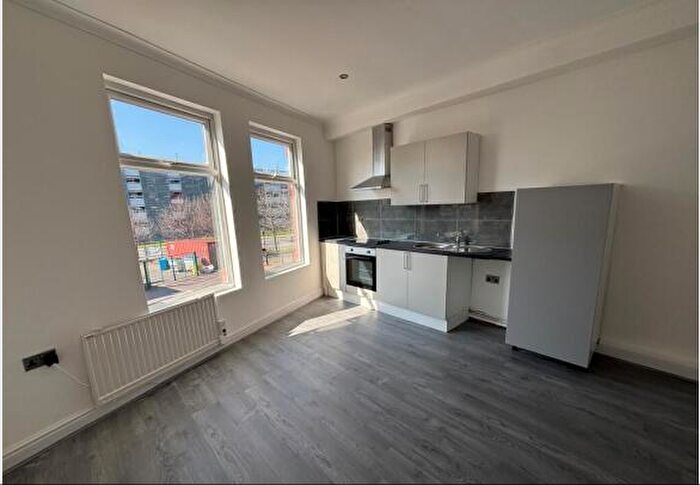 Property To Rent In Hall Lane, Liverpool, L7